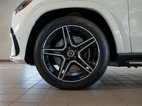 New 2026 Mercedes-Benz GLS 450 4MATIC image 6