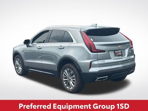 Used 2025 Cadillac XT4 Premium Luxury FWD image 7