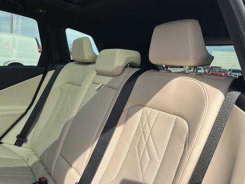 New 2026 BMW X3 xDrive30 w/ Premium Package image 17