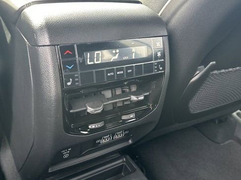 New 2025 Jeep Grand Cherokee L Limited image 27