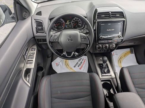 Used 2026 Mitsubishi Outlander Sport SE AWD/4WD image 15
