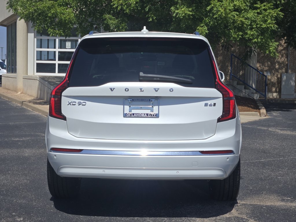 Used 2026 Volvo XC90 B6 Ultra w/ Protection Package AWD/4WD image 6