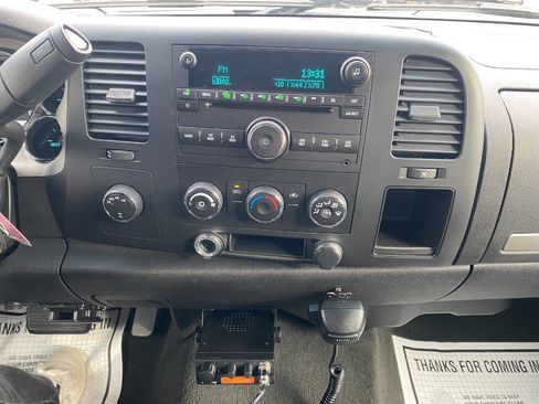 Used 2008 Chevrolet Silverado 1500 LT w/ Suspension Package, Off-Road image 15