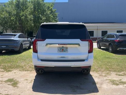 Used 2024 GMC Yukon XL Denali AWD/4WD image 6