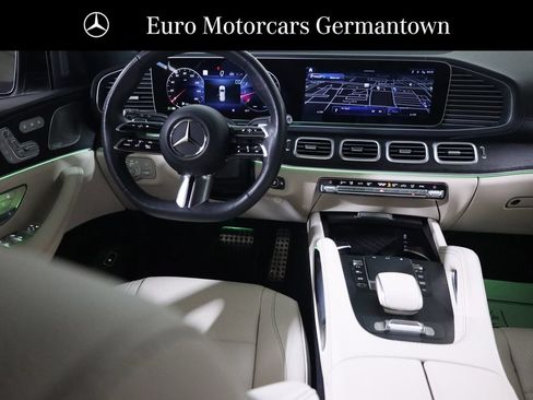 Used 2025 Mercedes-Benz GLS 450 4MATIC w/ AMG Line Exterior image 47