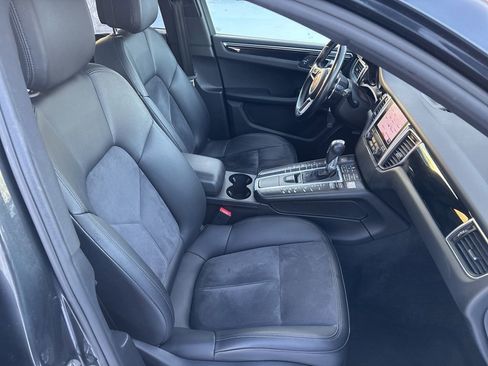 Used 2018 Porsche Macan image 13