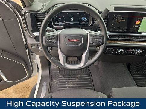 Used 2023 GMC Sierra 1500 Elevation AWD/4WD image 3