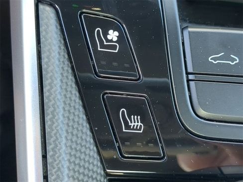 Used 2021 Porsche 911 Turbo S image 22