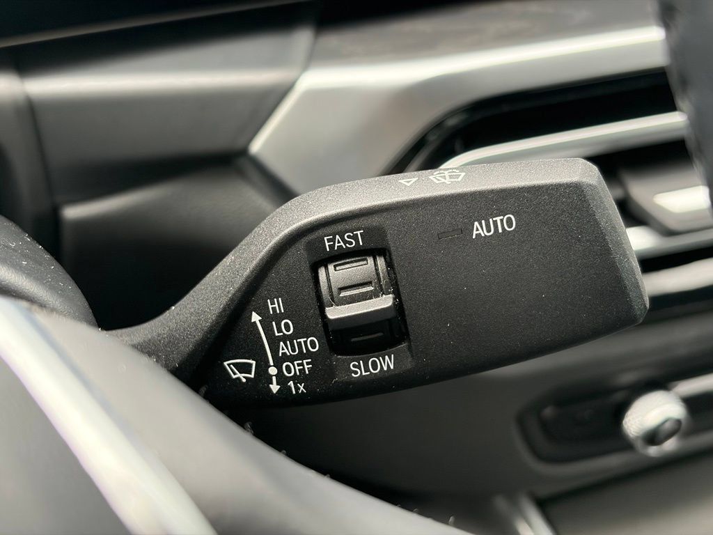 Certified 2023 BMW i4 eDrive40 w/ Premium Package RWD image 28