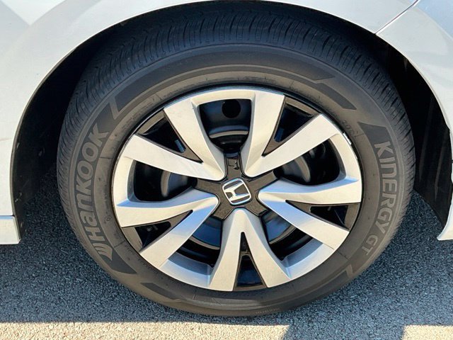 Used 2022 Honda Civic LX image 5