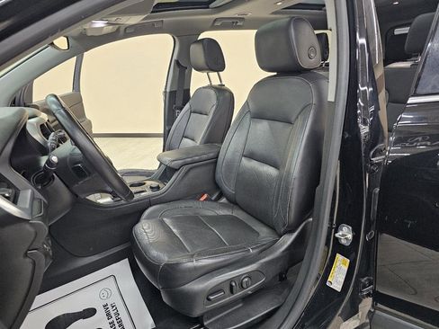 Used 2017 GMC Acadia SLT FWD image 17