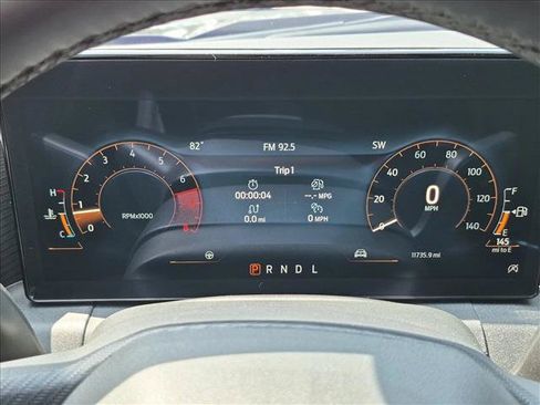 Used 2024 Ford Mustang Convertible RWD image 11