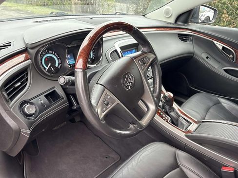 Used 2012 Buick LaCrosse Premium image 24