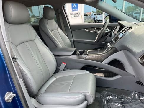 Used 2020 Lincoln Nautilus Reserve w/ Equipment Group 201A FWD image 20