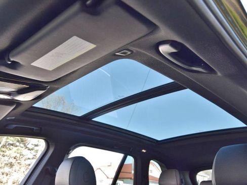 Used 2023 BMW X5 xDrive40i w/ Premium Package AWD/4WD image 33