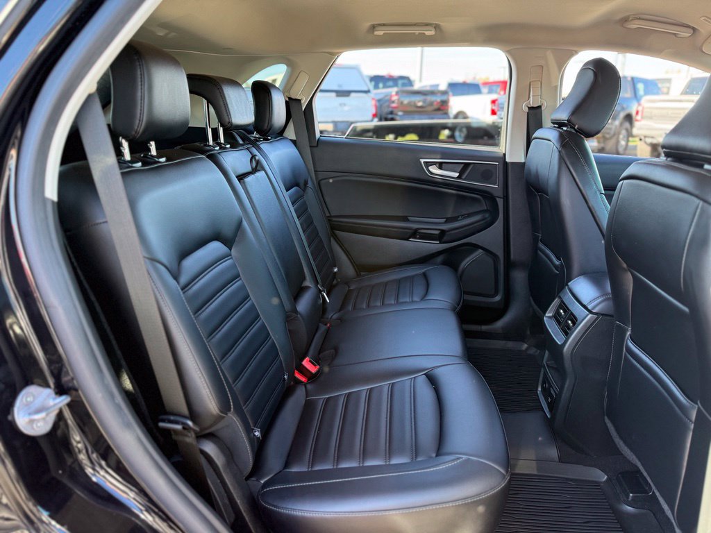 Used 2023 Ford Edge SEL w/ Convenience Package AWD/4WD image 14