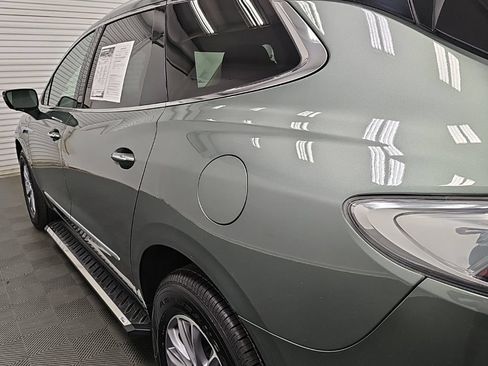 Certified 2024 Buick Enclave Essence w/ Technology Package FWD image 7