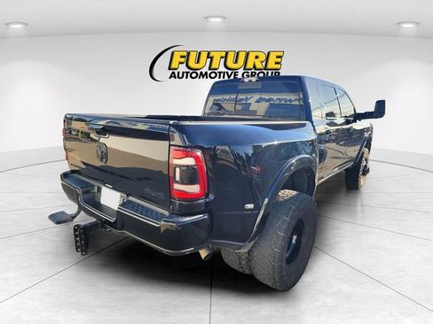Used 2022 RAM 3500 Limited AWD/4WD image 3