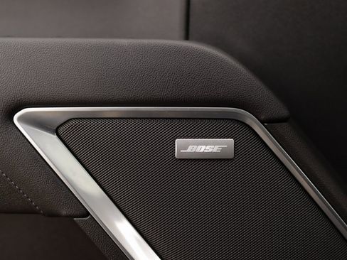 Used 2023 GMC Sierra 1500 SLT w/ SLT Convenience Package image 27