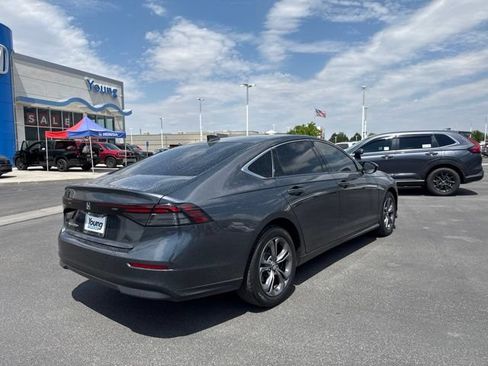 Used 2023 Honda Accord EX image 4
