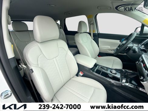 New 2026 Kia Sorento EX FWD image 14