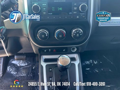 Used 2016 Jeep Compass Latitude AWD/4WD image 37