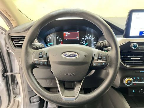 Used 2020 Ford Escape SE FWD image 10