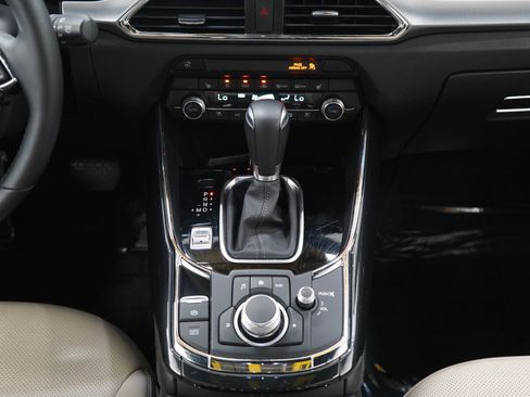 Used 2020 MAZDA CX-9 Grand Touring AWD/4WD image 17