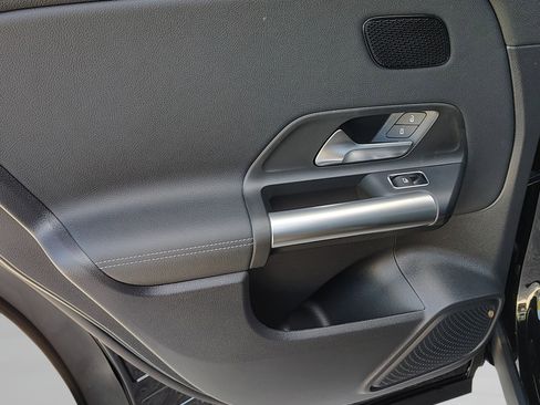 Certified 2026 Mercedes-Benz GLA 250 image 9
