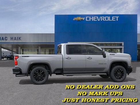 New 2026 Chevrolet Silverado 2500 LTZ w/ LTZ Plus Package AWD/4WD image 5