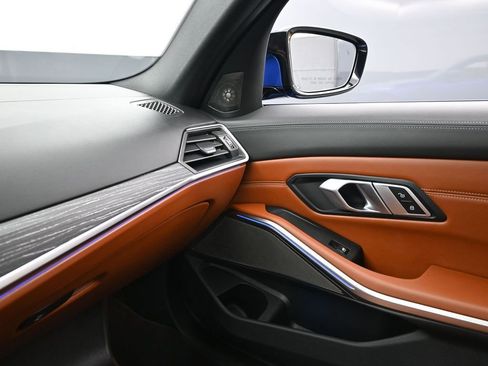 Used 2022 BMW M3 w/ Executive Package image 22