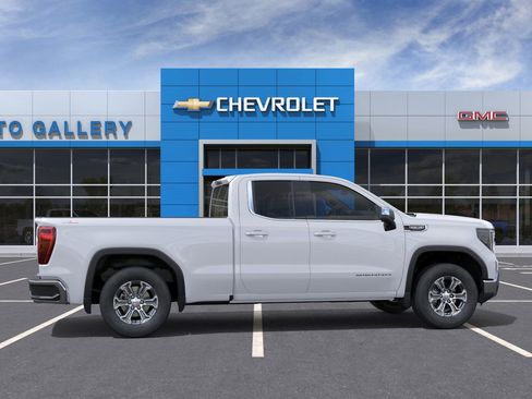 New 2026 GMC Sierra 1500 SLE image 6