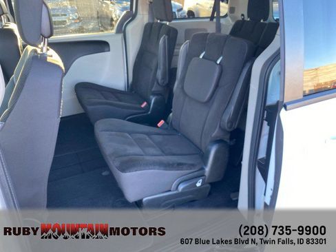 Used 2017 Dodge Grand Caravan SE w/ Power Window Group image 20
