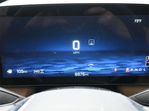 Used 2025 Chevrolet Equinox ACTIV w/ Safety and Technology Package image 31