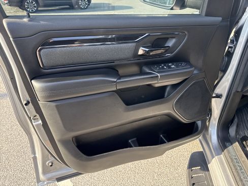 Used 2021 RAM 1500 Big Horn AWD/4WD image 13