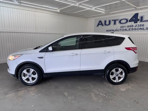 Used 2014 Ford Escape SE image 8