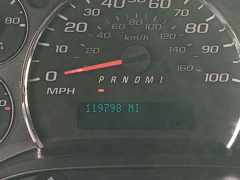 Used 2011 Chevrolet Express 2500 Extended w/ Power Package image 17