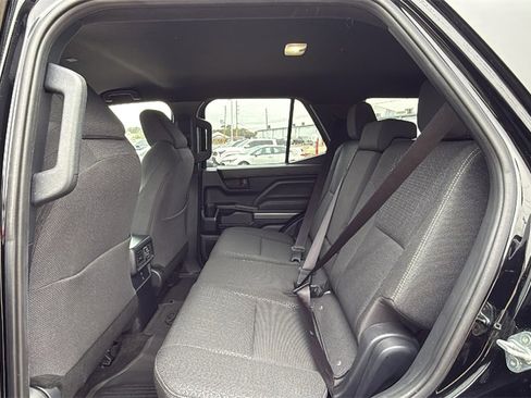 Used 2025 Toyota 4Runner SR5 image 17