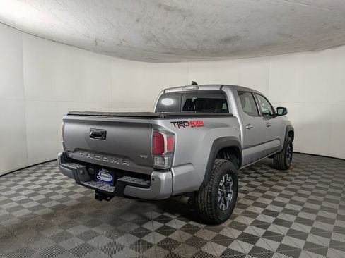 Used 2021 Toyota Tacoma TRD Off-Road image 7