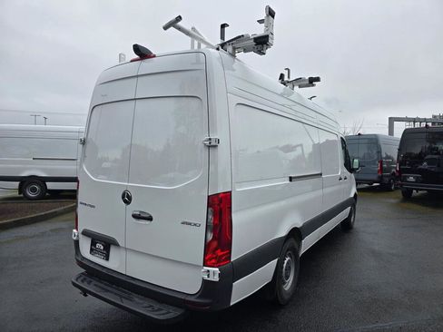 New 2025 Mercedes-Benz Sprinter 2500 image 6