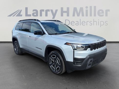 New 2026 Jeep Cherokee Laredo AWD/4WD image 7