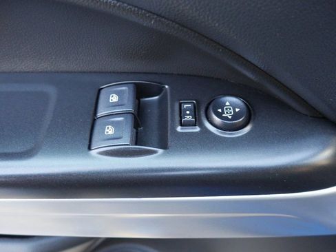 Used 2022 Chevrolet Colorado ZR2 w/ ZR2 Dusk Special Edition image 28