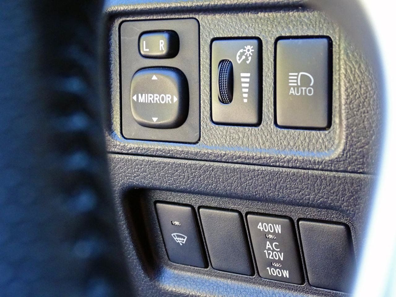 Used 2021 Toyota 4Runner Limited AWD/4WD image 19