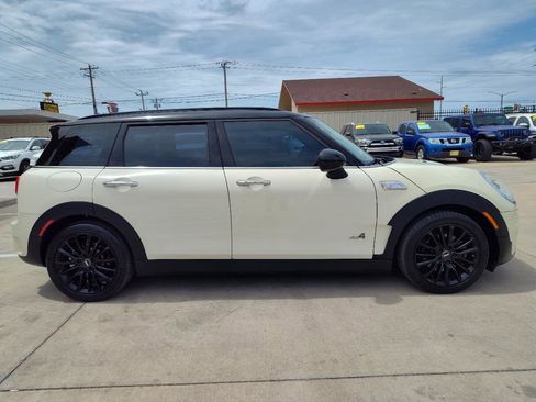 Used 2017 MINI Cooper Clubman S AWD/4WD image 2