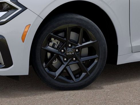 New 2026 Kia K5 LXS image 9