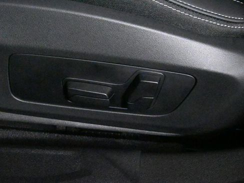 Used 2025 BMW 228i xDrive w/ Premium Package image 27