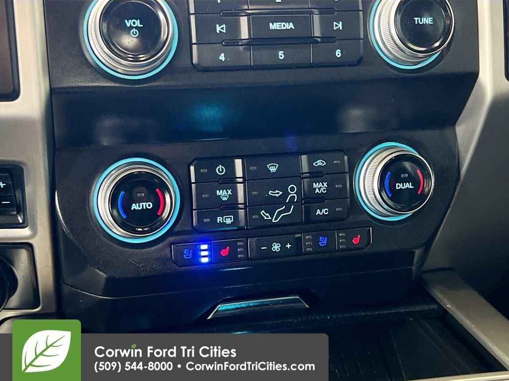 Used 2020 Ford F350 Platinum w/ Tremor Off-Road Package AWD/4WD image 9