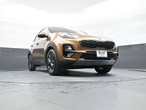 Used 2020 Kia Sportage S image 27