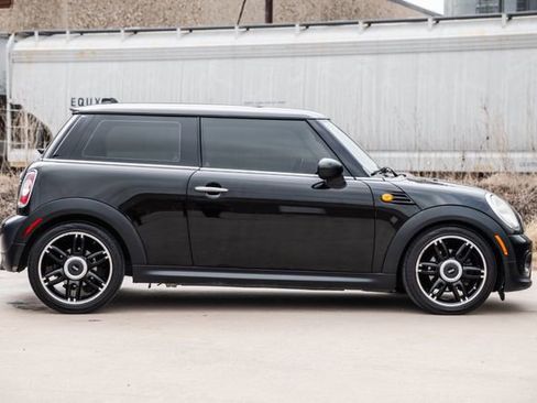 Used 2011 MINI Cooper Hardtop image 13
