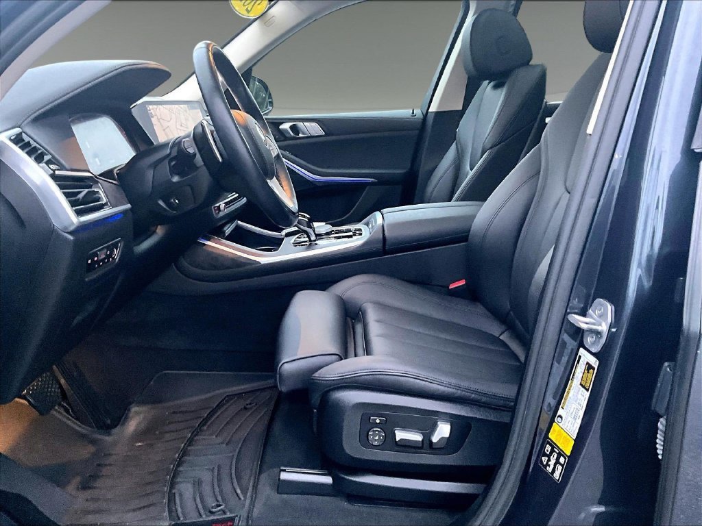 Used 2022 BMW X7 xDrive40i AWD/4WD image 8